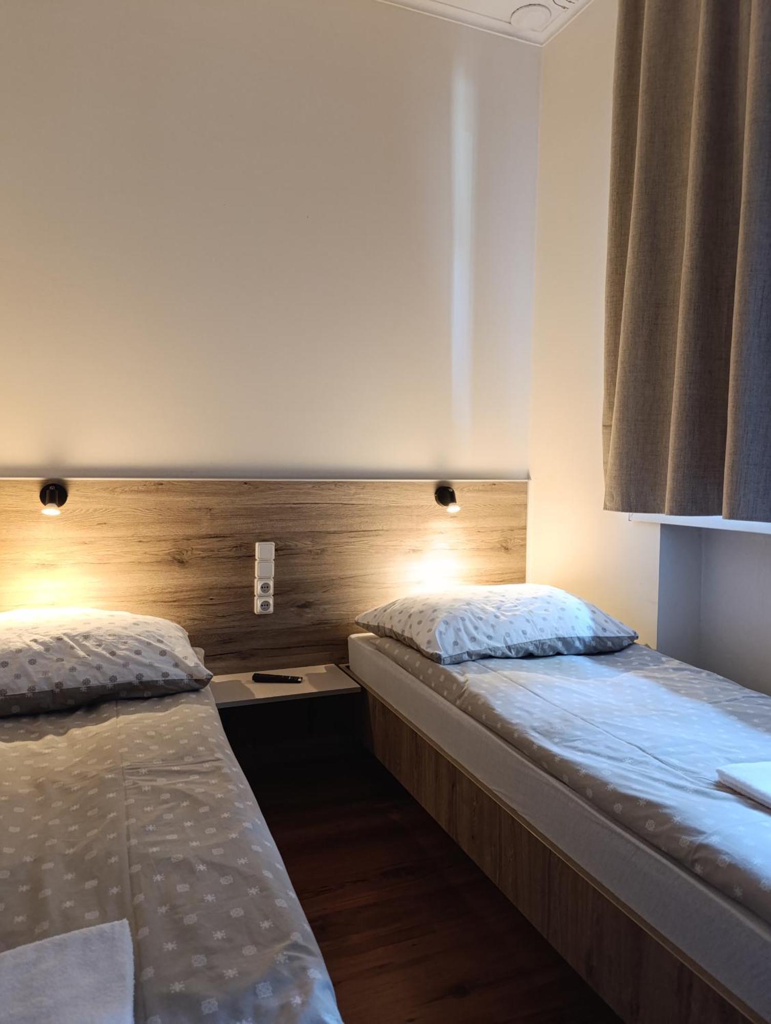 Noclegi "Poza Szlakiem" Walbrzych Bagian luar foto
