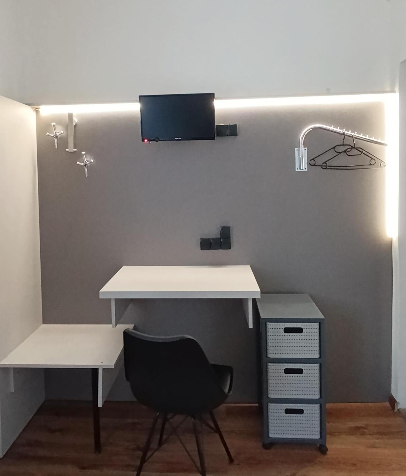 Noclegi "Poza Szlakiem" Walbrzych Bagian luar foto